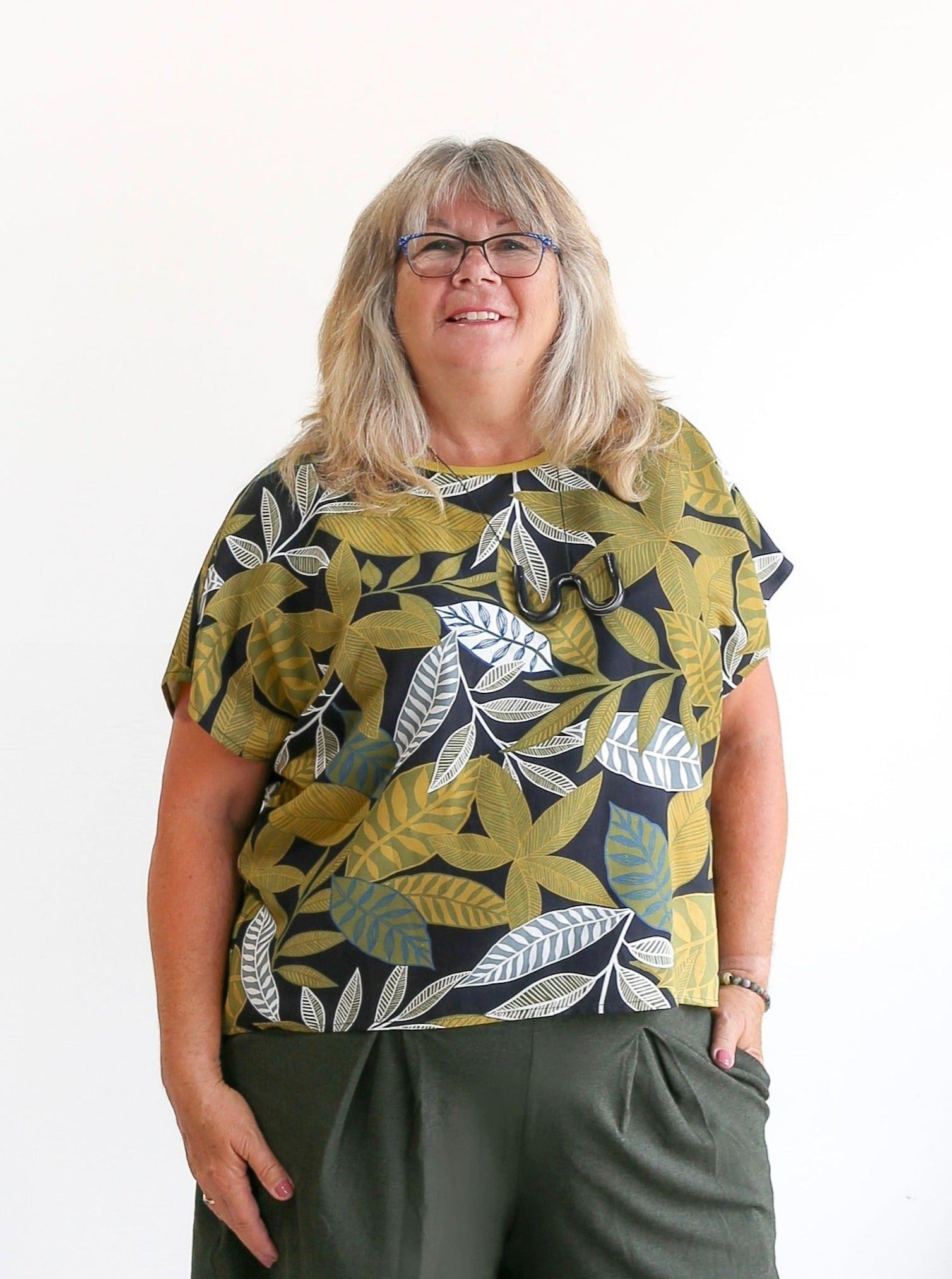 Julie Boxy Top -Leaf Print -Size C — shop and try on with AI characters