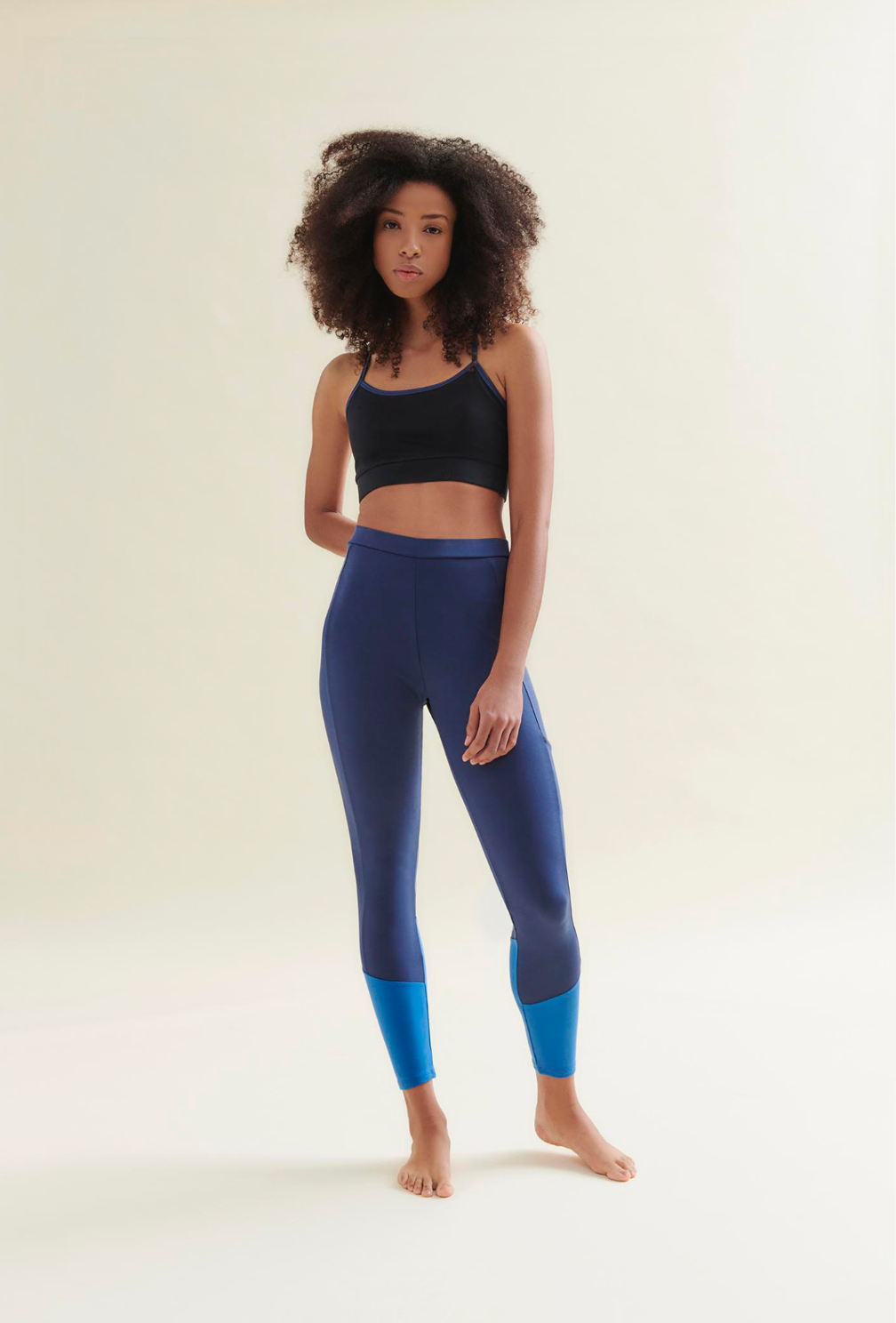 Easy Colour Block Leggings - Deep Night Blue/Shoreline Blue - Wellicious Community Sale — shop and try on with AI characters