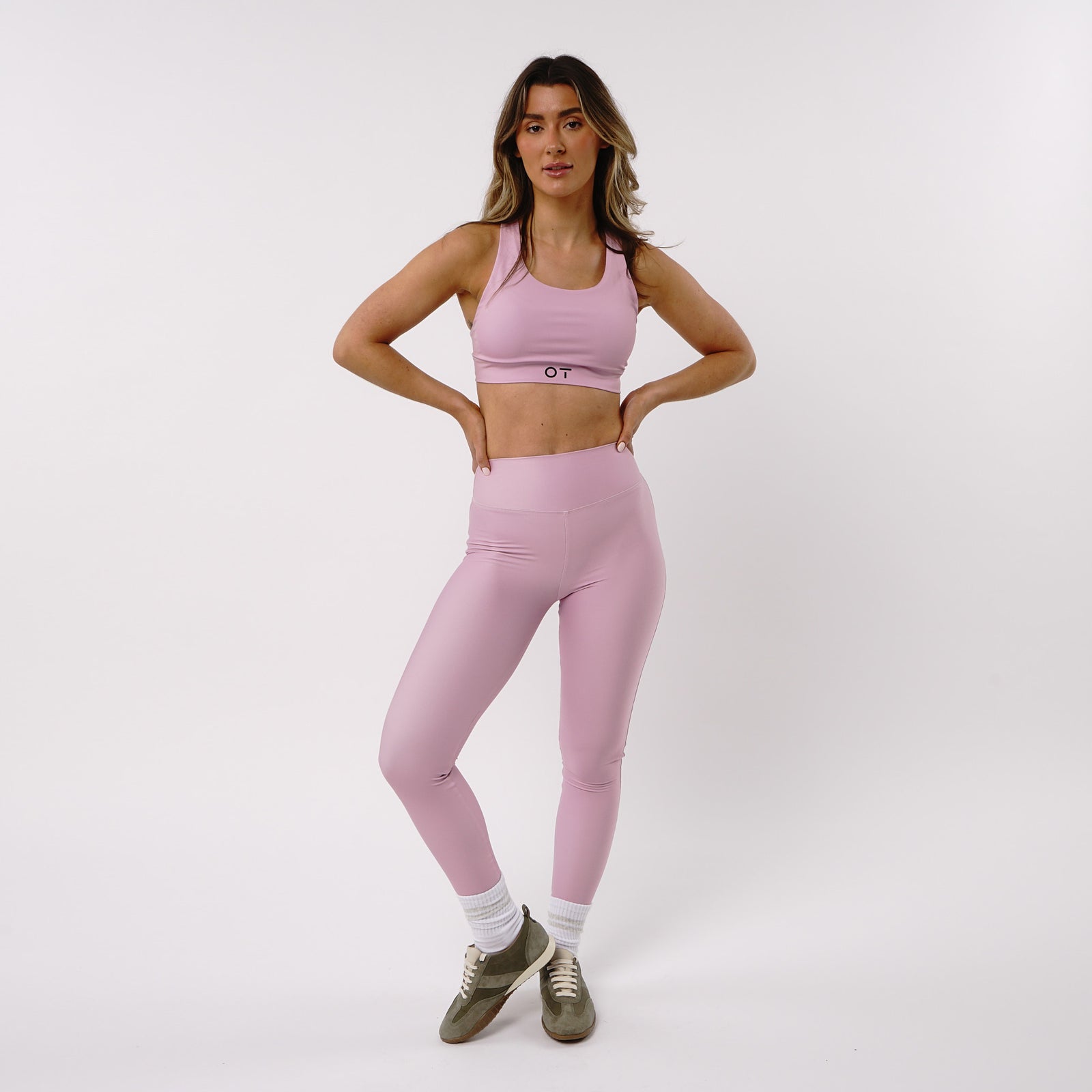 Omnitau Women's Tasmania 27 Inch Gym Leggings - Verde Pink — shop and try on with AI characters