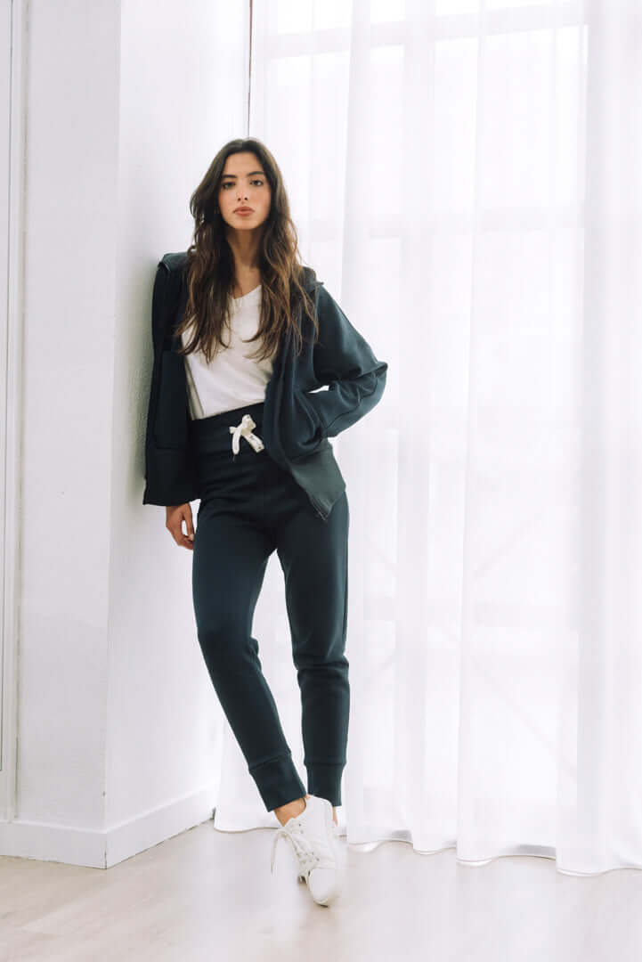3 in 1 - T'Shirt, Jacket & Sweatpants in Navy Blue — shop and try on with AI characters