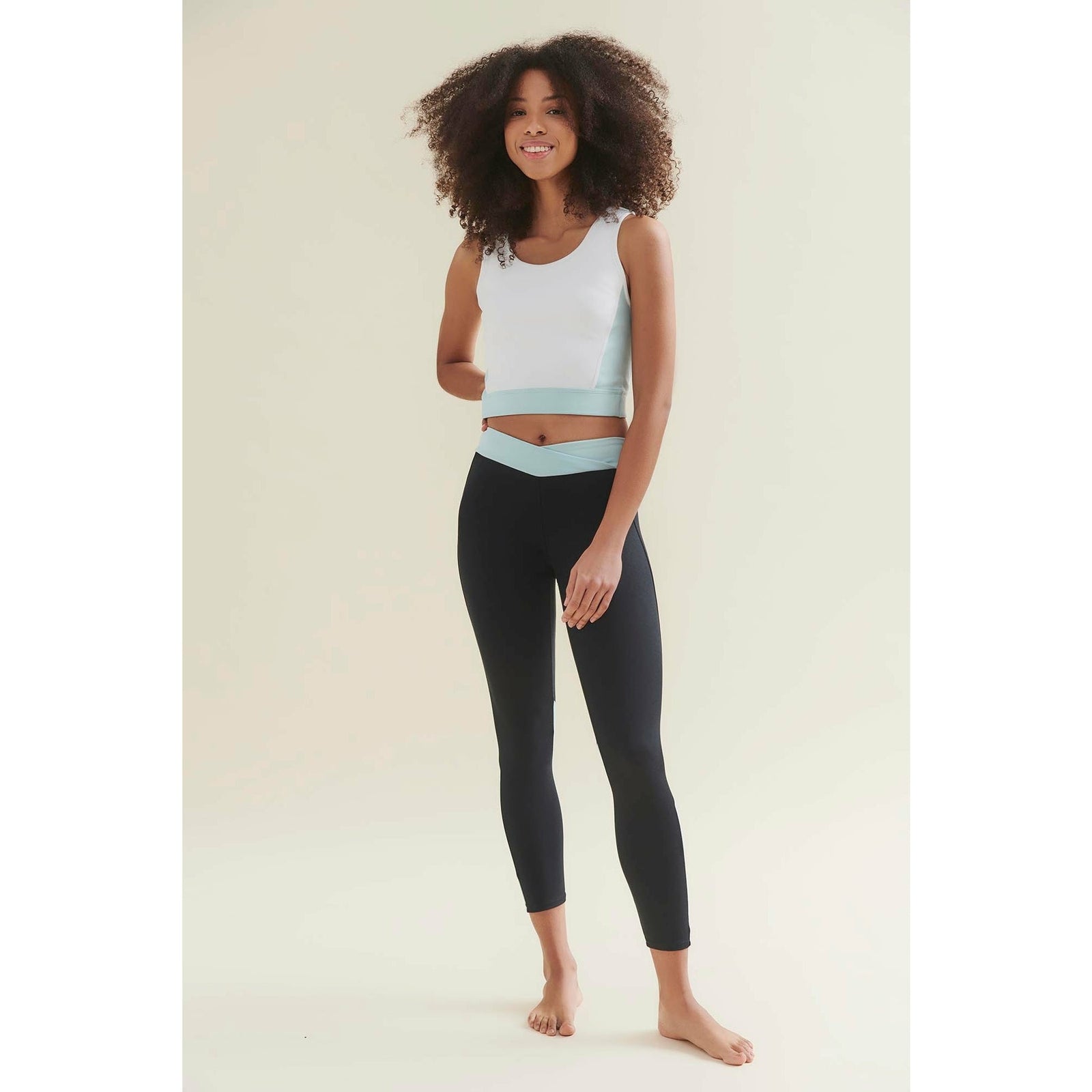 New 7/8 Gym Dynamic Leggings — shop and try on with AI characters