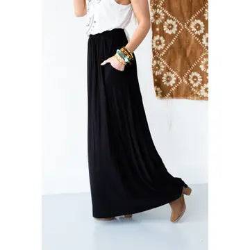 The Perfect Pocketed Maxi Skirt - Black