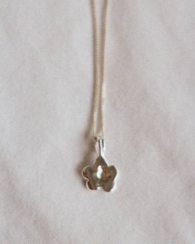 Collier floralis par La Manufacture