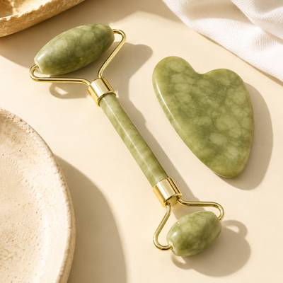 Natural Jade Roller & Gua Sha Set – for Glowing Skin