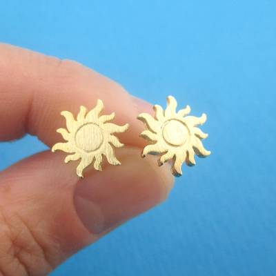 Classic Minimal Sun Ray Sun Shaped Round Stud Earrings in Silver Rose Gold or Gold