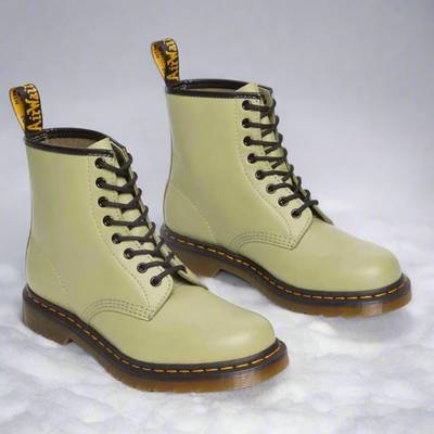 Martin - Elegant lace-up boots