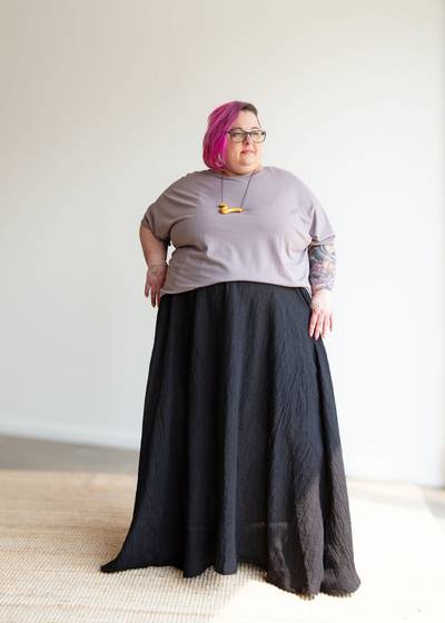 Lesley Long Skirt -Crinkle Linen -Black -Size E