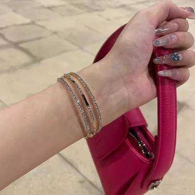 Retro Light Luxury Multi-Layer Sparkling Bracelet for Women